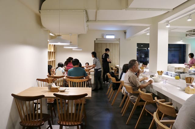 IMG_8885.jpg IMG_8885.jpg