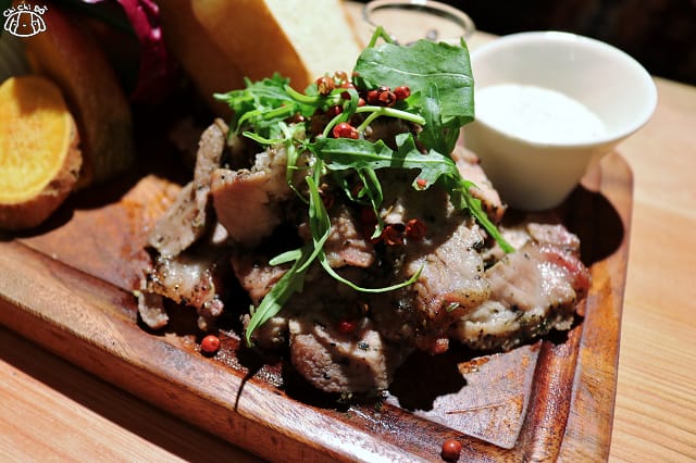 IMG_8957.jpg IMG_8957.jpg