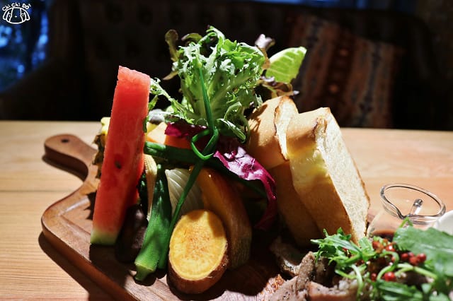 IMG_8964.jpg IMG_8964.jpg