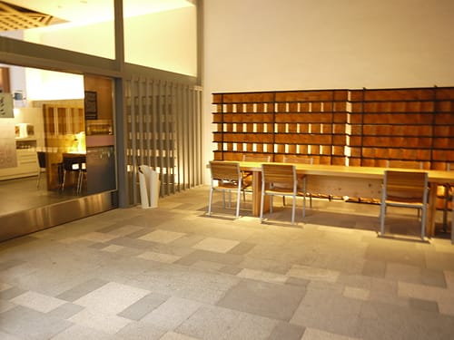 台南 虫二 咖啡館
