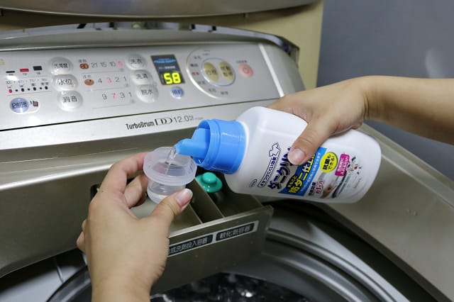 網購｜樂天市場 油老爺-日本防水噴霧/加寶家居-珪藻土可愛動物造型吸水杯墊/達益購-日本UYEKI防蹣洗衣添加劑洗衣精(樂天百人試用)