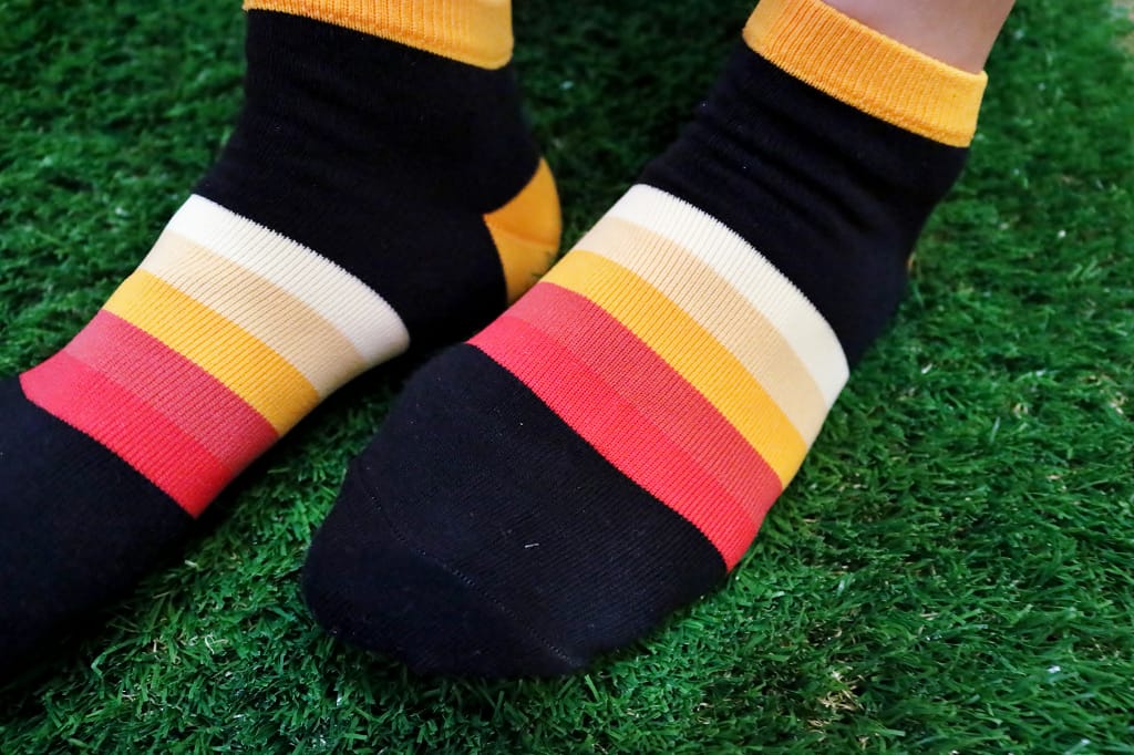 穿搭｜Monkey Sock多彩襪專賣 看心情穿襪子．繽紛生活