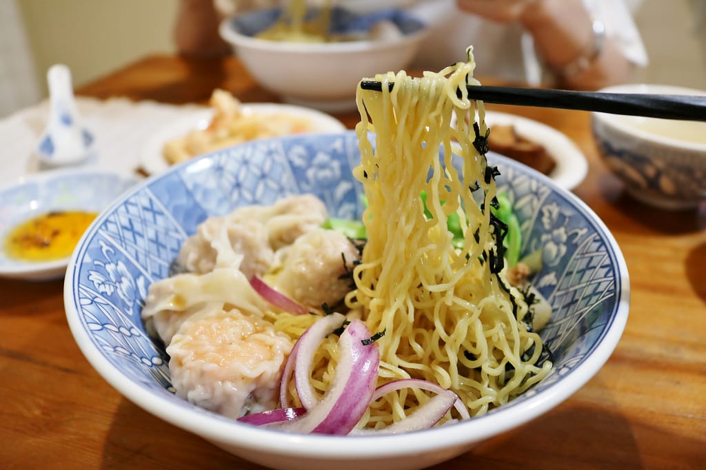 台南|Port155大蝦餛飩 餛飩撈麵.有整隻蝦子的大餛飩 - 第11張圖 台南|Port155大蝦餛飩 餛飩撈麵.有整隻蝦子的大餛飩