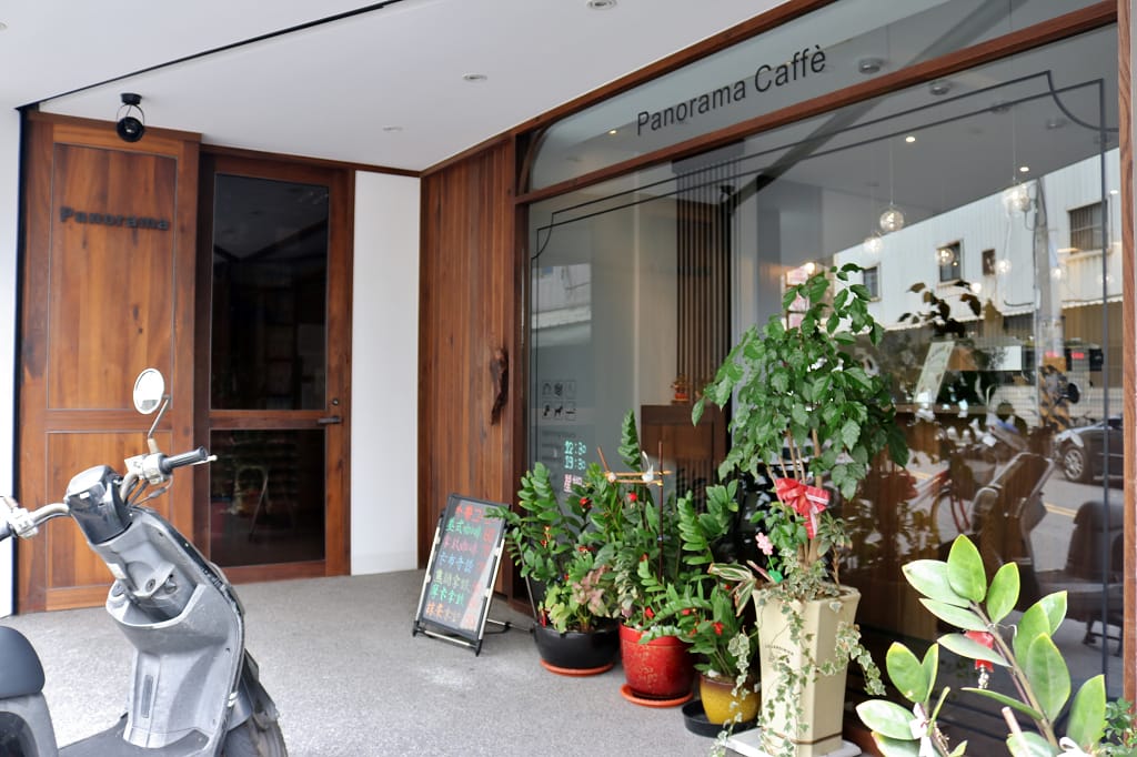 台南|Panorama Caffé 手作甜點.手冲單品 巷弄裡的咖啡館 - 第2張圖 台南|Panorama Caffé 手作甜點.手冲單品 巷弄裡的咖啡館