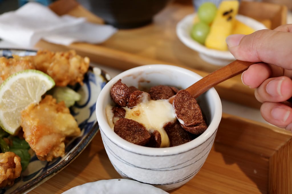 台南｜熨斗目花珈琲珈哩cafe WUDAO 新美街早午餐．少女心噴發的大理石蛋糕