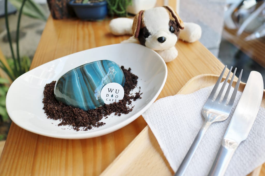 台南｜熨斗目花珈琲珈哩cafe WUDAO 新美街早午餐．少女心噴發的大理石蛋糕