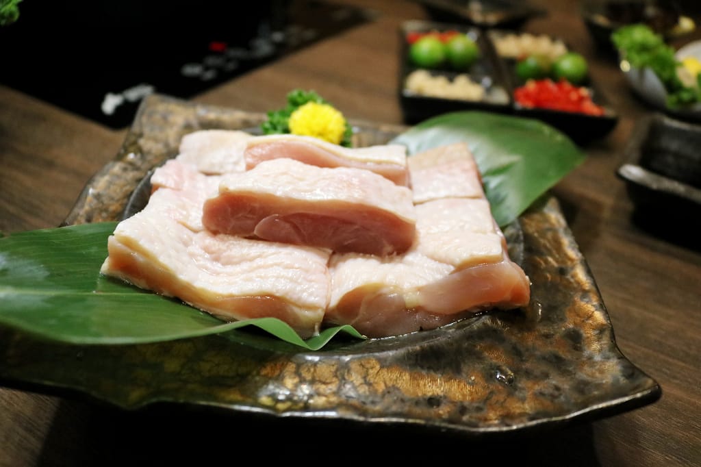 台北｜椰蘶 椰子雞鍋物 清甜椰子雞湯．特色火鍋推薦