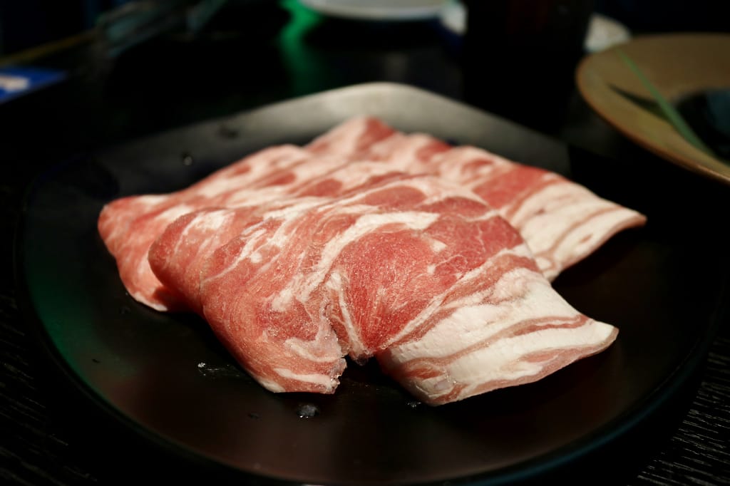 台北｜皇上吉饗 極品唐風燒肉 東區夜店風．大安區燒肉吃到飽