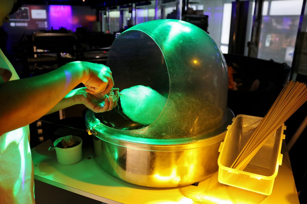 台北｜皇上吉饗 極品唐風燒肉 東區夜店風．大安區燒肉吃到飽