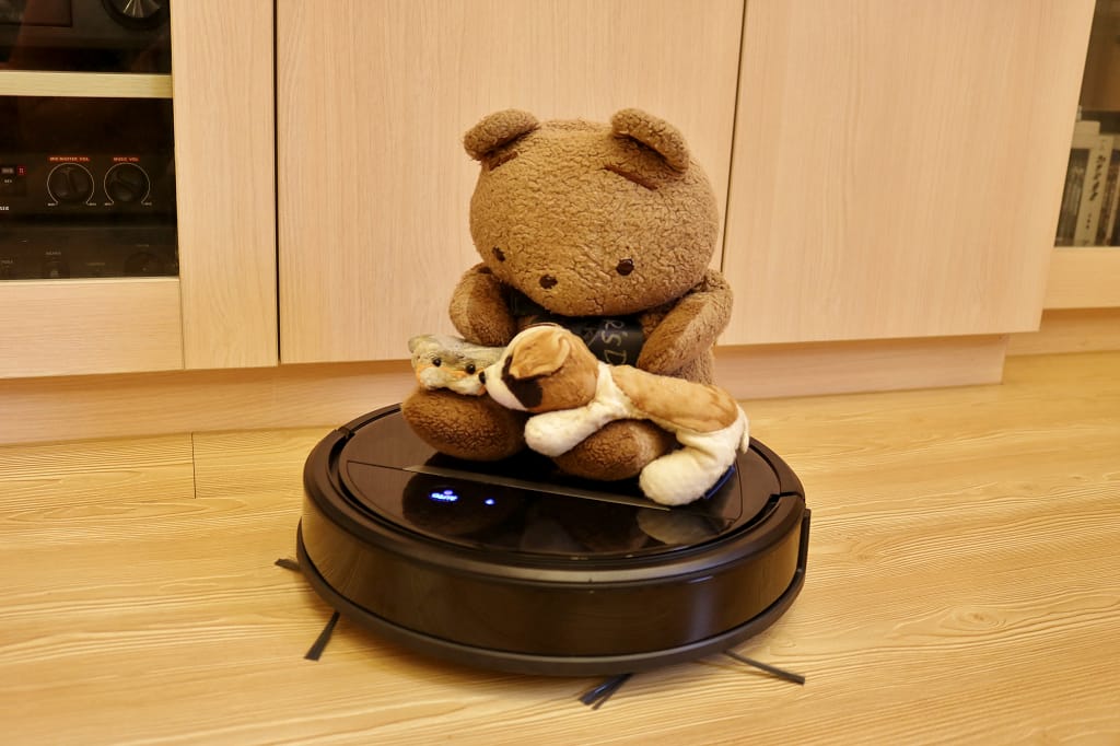 開箱｜ECOVACS 掃地機器人DEEBOT OZMO 600 掃、吸、拖三合一．居家清潔好幫手