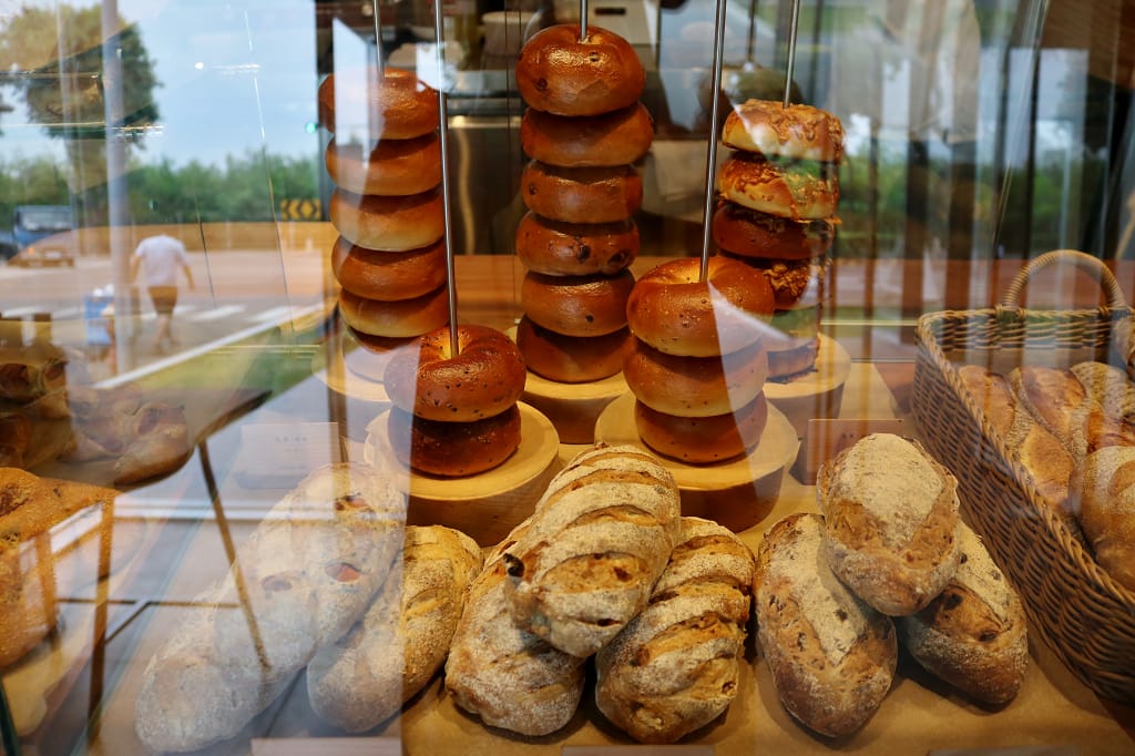 台南|RÜSKASA X H.G(台南健康店) 好擠麵包聯名咖啡館 安平早午餐推薦.美味窯烤麵包出爐囉~ - 第5張圖 台南|RÜSKASA X H.G(台南健康店) 好擠麵包聯名咖啡館 安平早午餐推薦.美味窯烤麵包出爐囉~