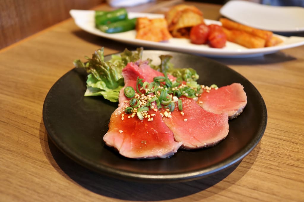 日本|沖繩 Roins 焼肉レストラン ロインズ 那霸黑毛和牛人氣燒肉店.國際通必吃美食 - 第11張圖 日本|沖繩 Roins 焼肉レストラン ロインズ 那霸黑毛和牛人氣燒肉店.國際通必吃美食