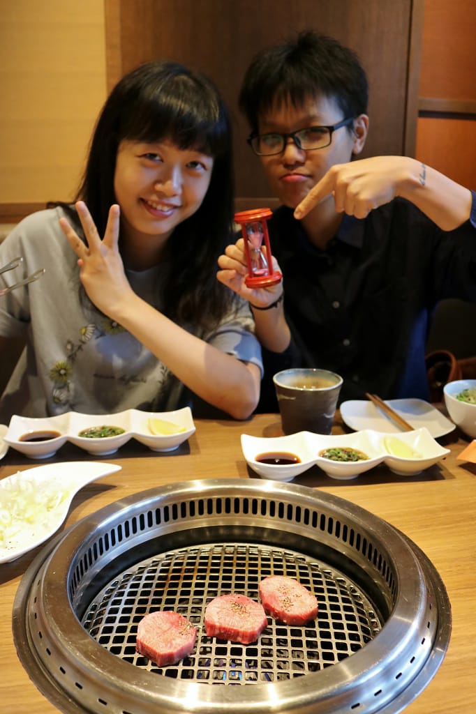 日本|沖繩 Roins 焼肉レストラン ロインズ 那霸黑毛和牛人氣燒肉店.國際通必吃美食 - 第15張圖 日本|沖繩 Roins 焼肉レストラン ロインズ 那霸黑毛和牛人氣燒肉店.國際通必吃美食