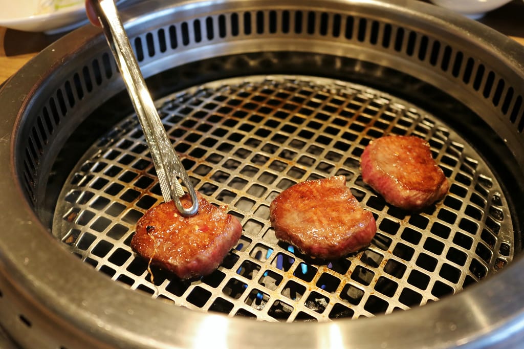 日本|沖繩 Roins 焼肉レストラン ロインズ 那霸黑毛和牛人氣燒肉店.國際通必吃美食 - 第16張圖 日本|沖繩 Roins 焼肉レストラン ロインズ 那霸黑毛和牛人氣燒肉店.國際通必吃美食