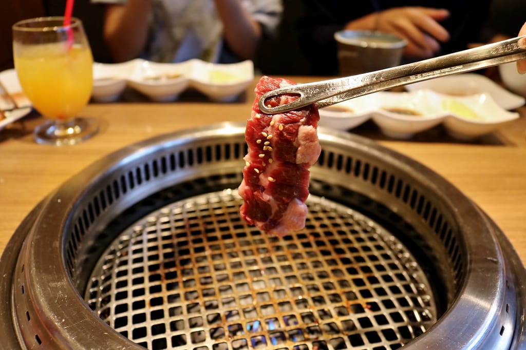 日本|沖繩 Roins 焼肉レストラン ロインズ 那霸黑毛和牛人氣燒肉店.國際通必吃美食 - 第22張圖 日本|沖繩 Roins 焼肉レストラン ロインズ 那霸黑毛和牛人氣燒肉店.國際通必吃美食