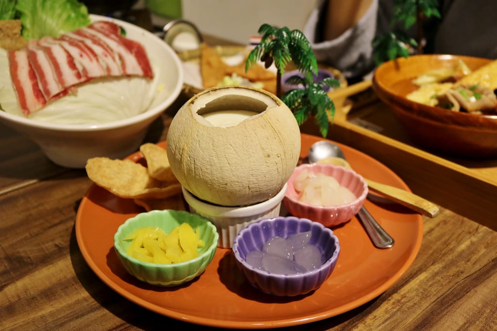 台北|Coco Brother 椰,兄弟 中山站個人泰式小火鍋.泰式定食.泰式商業午餐.泰式甜點 - 第17張圖 台北|Coco Brother 椰,兄弟 中山站個人泰式小火鍋.泰式定食.泰式商業午餐.泰式甜點