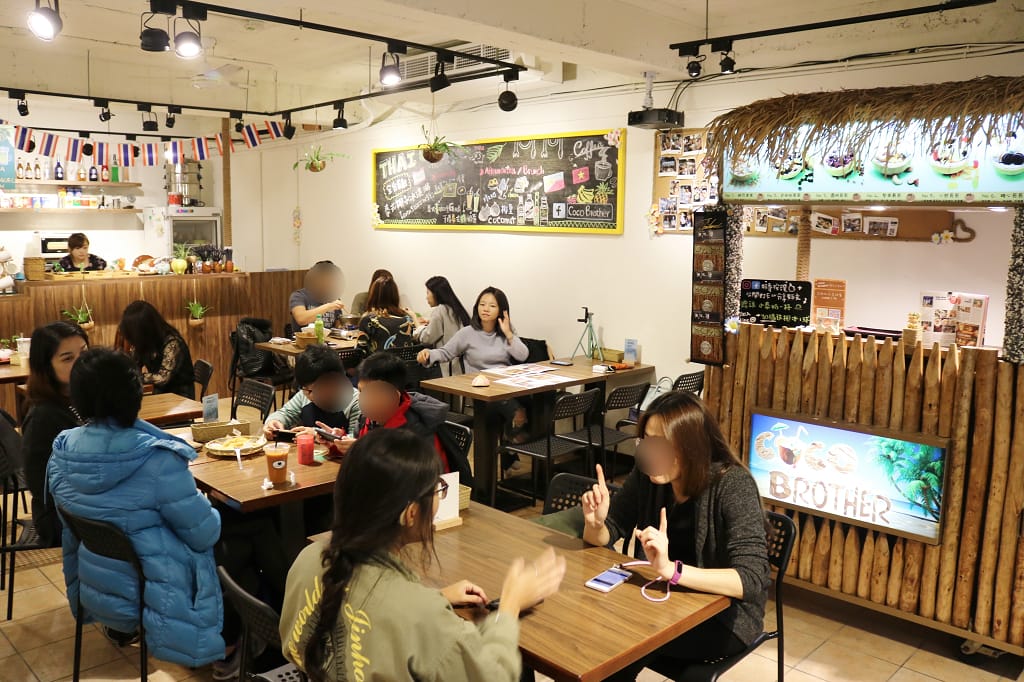 台北|Coco Brother 椰,兄弟 中山站個人泰式小火鍋.泰式定食.泰式商業午餐.泰式甜點 - 第4張圖 台北|Coco Brother 椰,兄弟 中山站個人泰式小火鍋.泰式定食.泰式商業午餐.泰式甜點