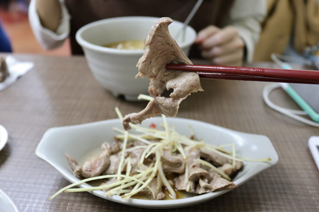 台北|阿圖麻油雞(總店) 冬至進補首選.晴光商圈美食推薦 - 第12張圖 台北|阿圖麻油雞(總店) 冬至進補首選.晴光商圈美食推薦