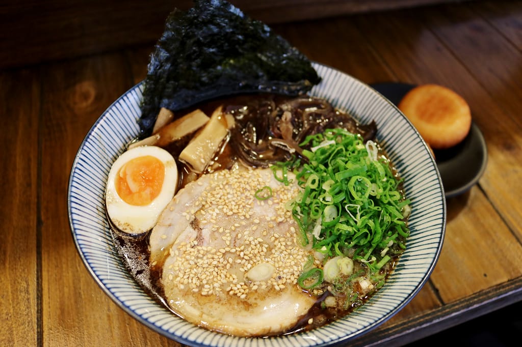 台北|男子漢拉麵食堂(內湖737店) 免費加麵.平價日式拉麵推薦 - 第14張圖 台北|男子漢拉麵食堂(內湖737店) 免費加麵.平價日式拉麵推薦