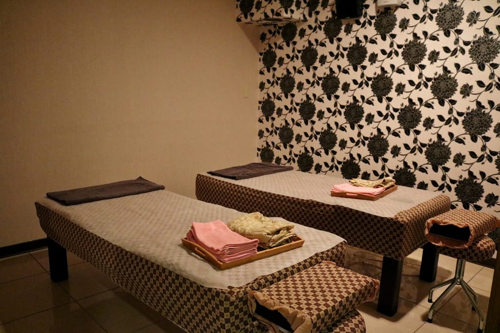 台南|綠海足體養生館(原天人上醫養生會館) 古法經絡按摩.足底按摩推薦 - 第12張圖 台南|綠海足體養生館(原天人上醫養生會館) 古法經絡按摩.足底按摩推薦