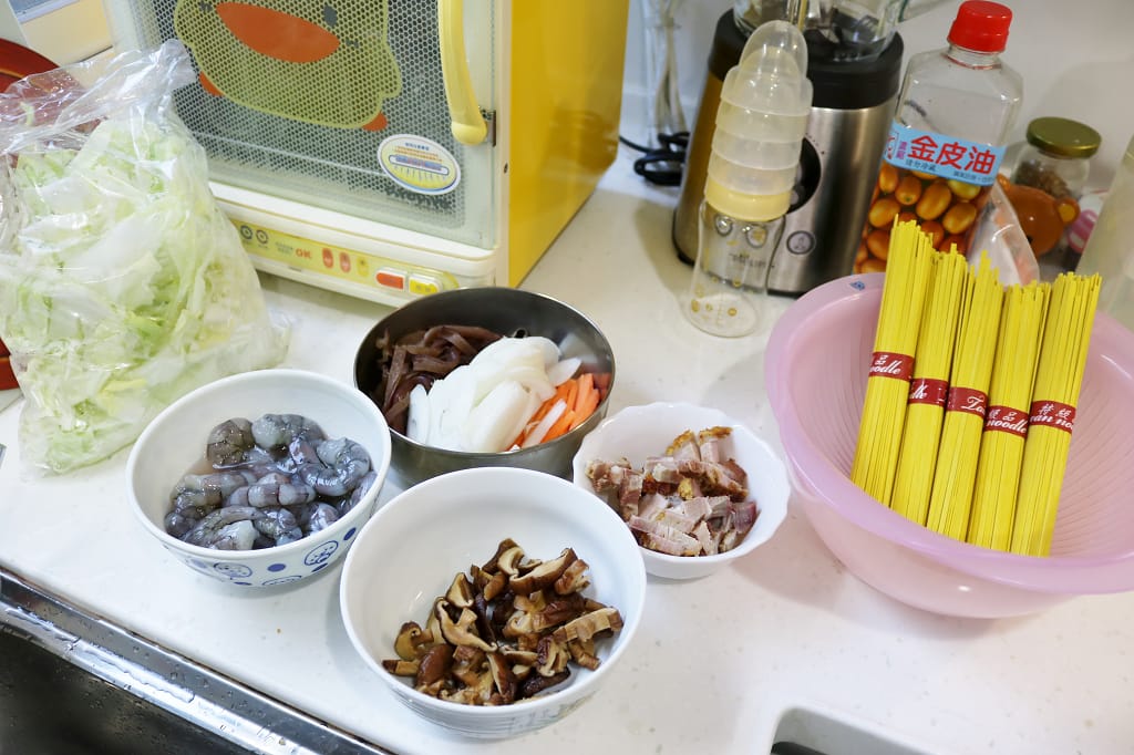 食譜|薑黃養生料理 蛤蠣絲瓜麵線/家常炒麵 紅薑黃博士推薦,健康天然新選擇 - 第10張圖 食譜|薑黃養生料理 蛤蠣絲瓜麵線/家常炒麵 紅薑黃博士推薦,健康天然新選擇