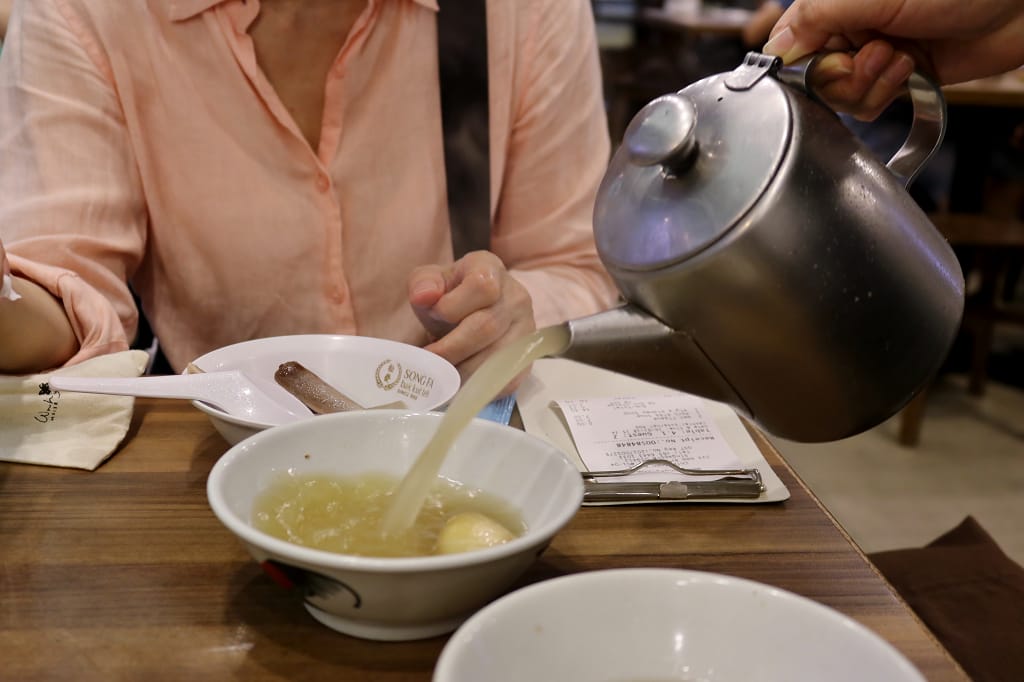 新加坡｜松發肉骨茶(水車水店) 唐城坊美食．新加坡必吃推薦！