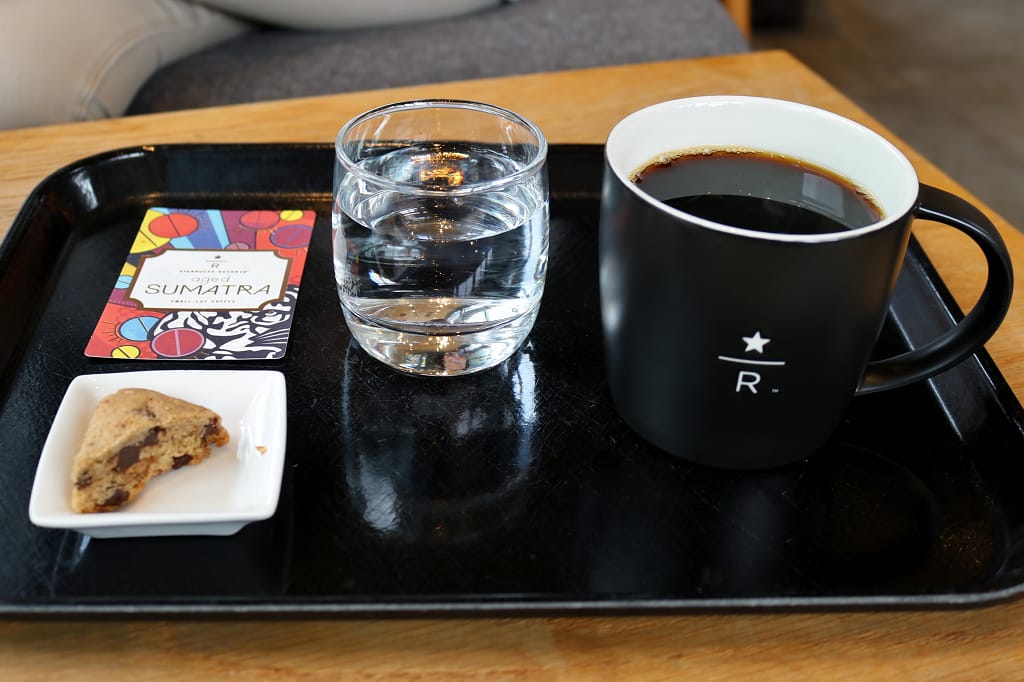 新加坡|星巴克 Starbucks Coffee(United Square) 24小時營業.手沖單品咖啡 - 第11張圖 新加坡|星巴克 Starbucks Coffee(United Square) 24小時營業.手沖單品咖啡