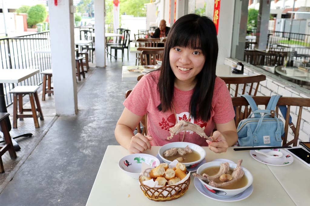 新加坡｜發傳人肉骨茶 新加坡美食推薦