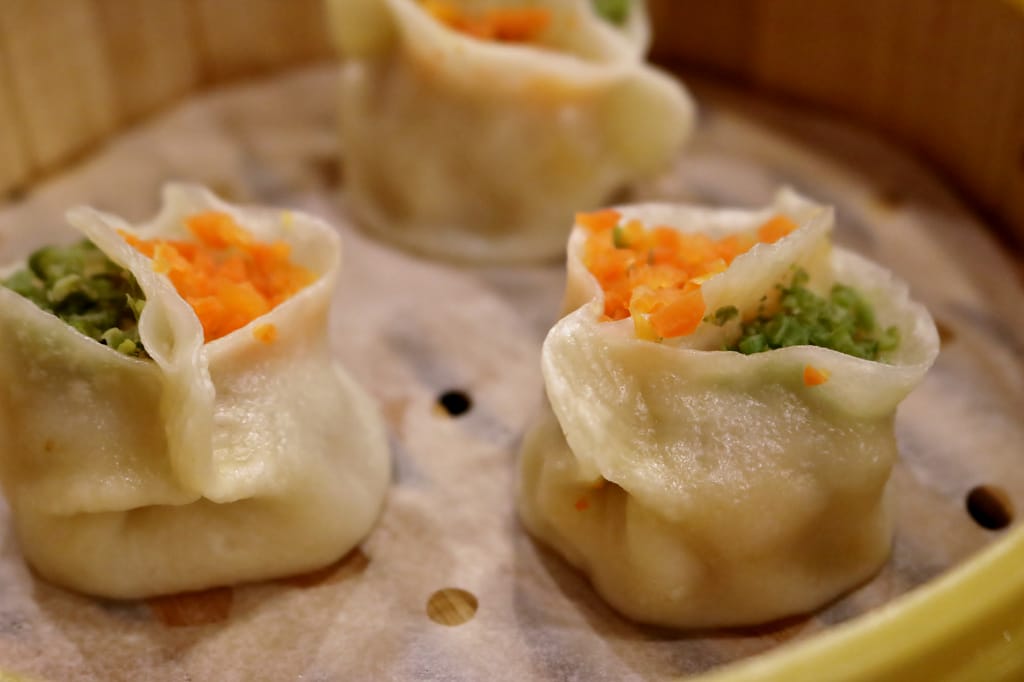 新加坡｜翡翠江南 怡豐城vivo city美食推薦．萌萌的粉紅辣椒蟹小籠包