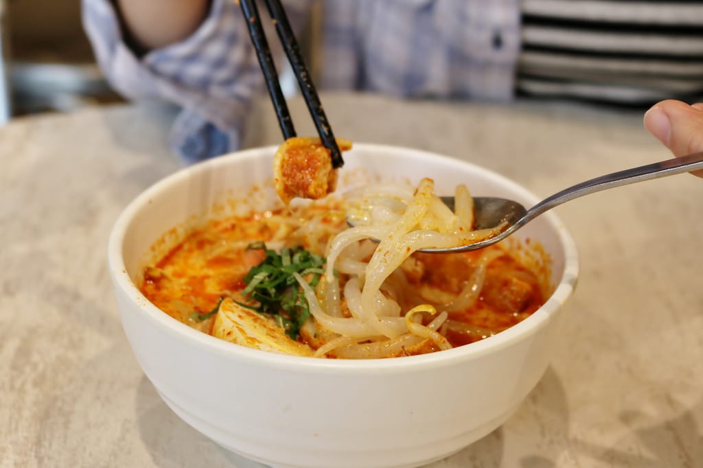 新加坡｜土司工坊TOAST BOX 大食代美食 不只咖椰吐司連叻沙都好好吃