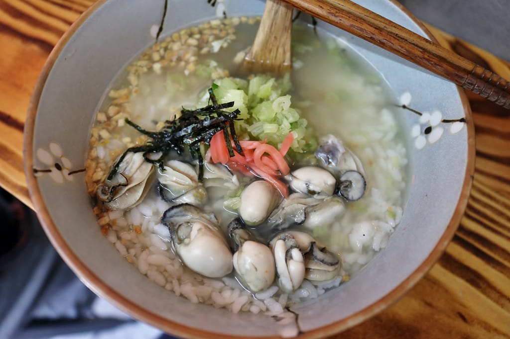 台南|鮮牡丹 東菜市隱藏版美食.台南傳統小吃推薦 海鮮粥.蚵粥 - 第5張圖 台南|鮮牡丹 東菜市隱藏版美食.台南傳統小吃推薦 海鮮粥.蚵粥