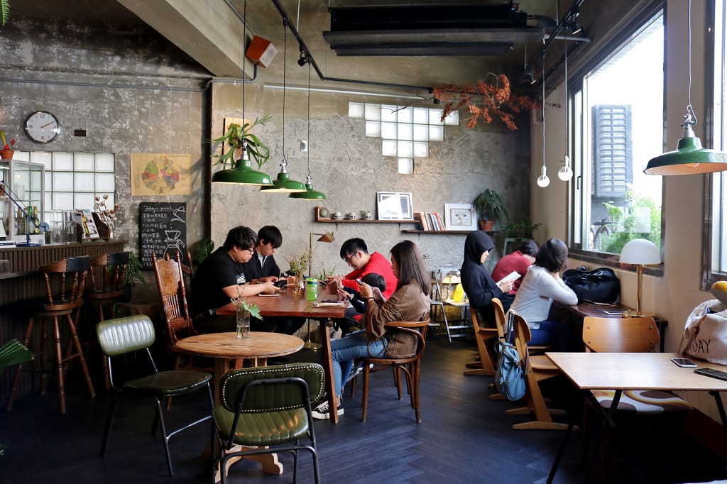 台南|二子咖啡 asleep coffee bar 深夜咖啡館.手沖單品咖啡 - 第4張圖 台南|二子咖啡 asleep coffee bar 深夜咖啡館.手沖單品咖啡