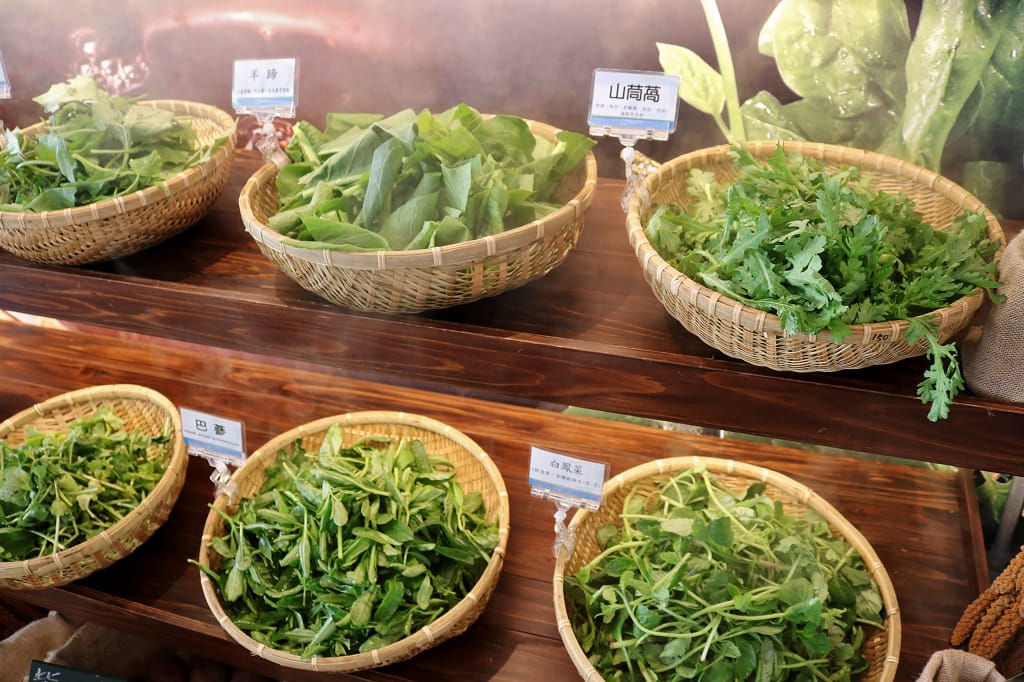 台南｜藝術轉角 東東蔬食鍋 呷菜啦！台南蔬食火鍋推薦