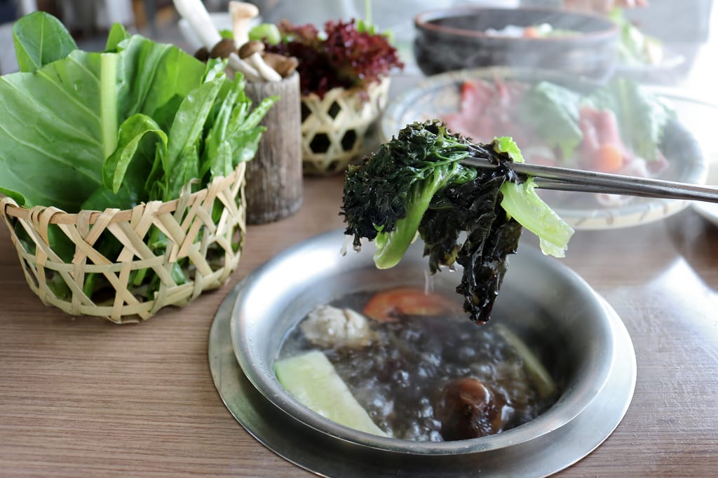 台南｜藝術轉角 東東蔬食鍋 呷菜啦！台南蔬食火鍋推薦