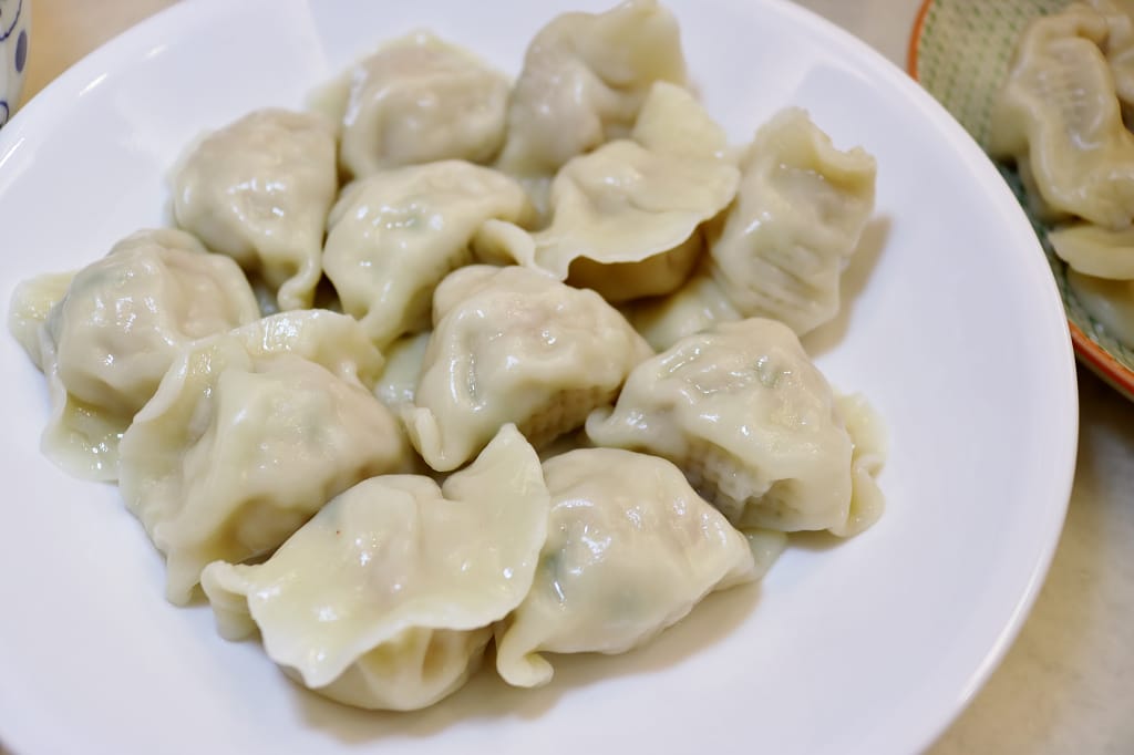 宅配｜果貿吳媽家餃子 豪華海鮮喜氣組 餡料飽滿的干貝蝦仁水餃