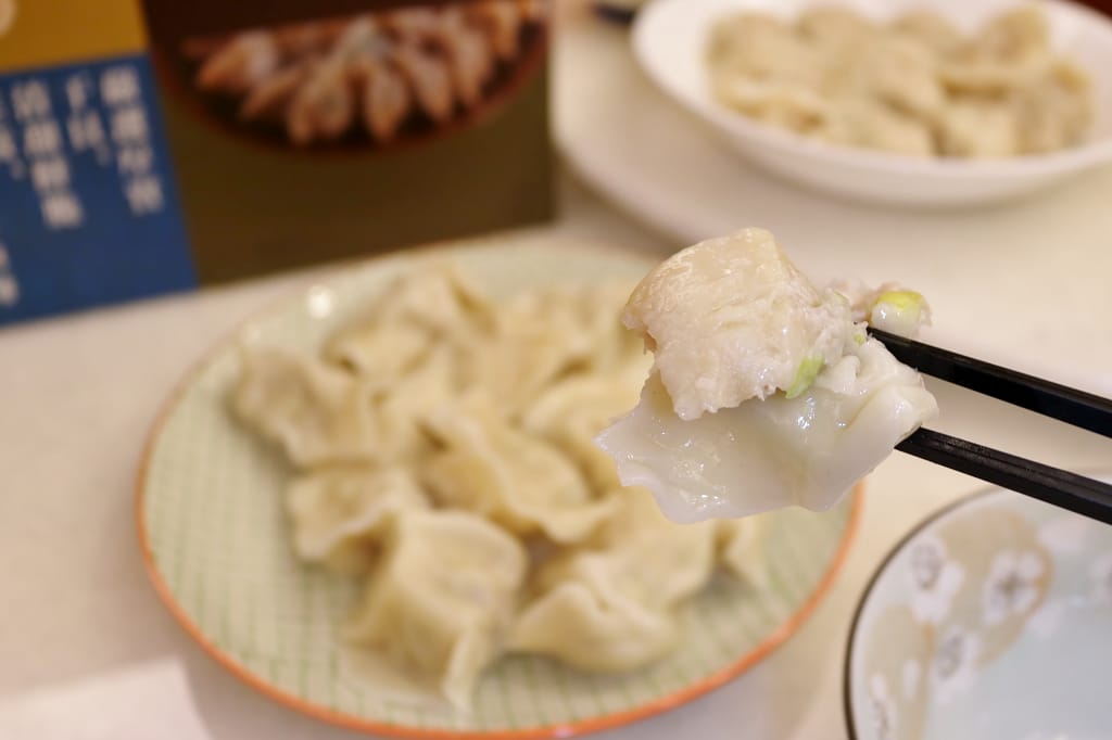 宅配｜果貿吳媽家餃子 豪華海鮮喜氣組 餡料飽滿的干貝蝦仁水餃