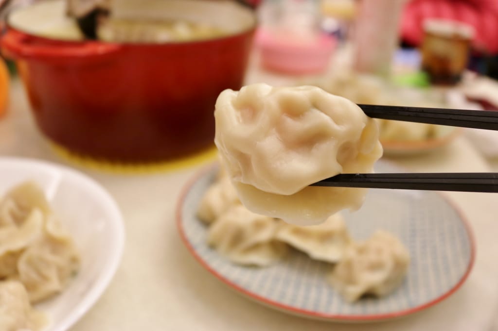 宅配｜果貿吳媽家餃子 豪華海鮮喜氣組 餡料飽滿的干貝蝦仁水餃