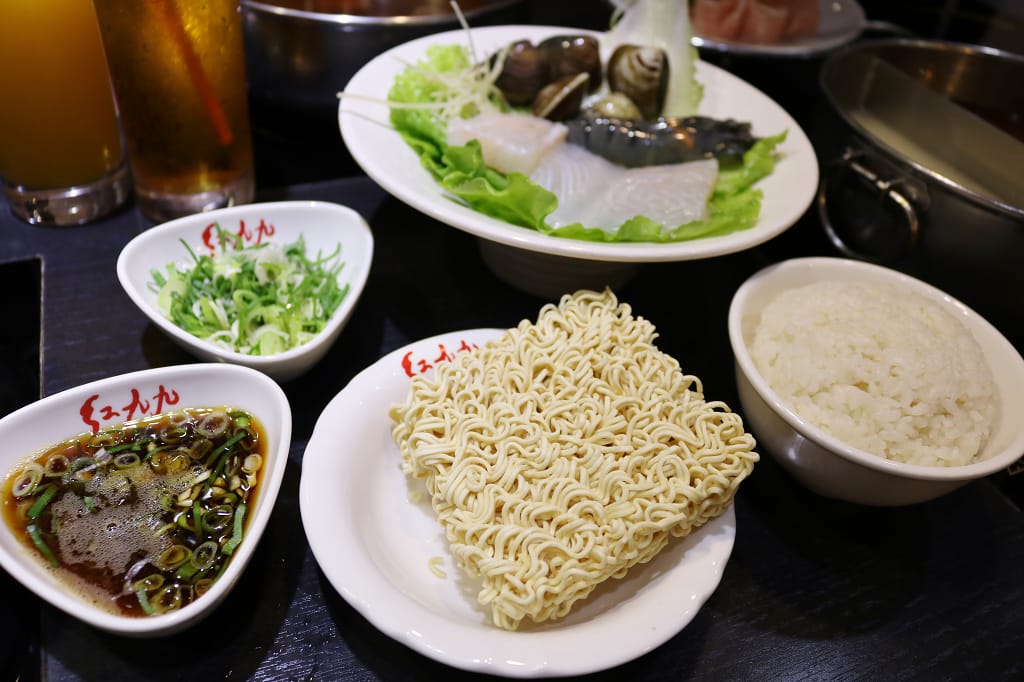 台北｜紅九九 個人麻辣火鍋 正宗川味鴛鴦鍋．單身友善火鍋店