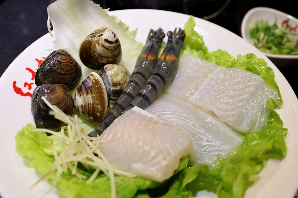 台北｜紅九九 個人麻辣火鍋 正宗川味鴛鴦鍋．單身友善火鍋店