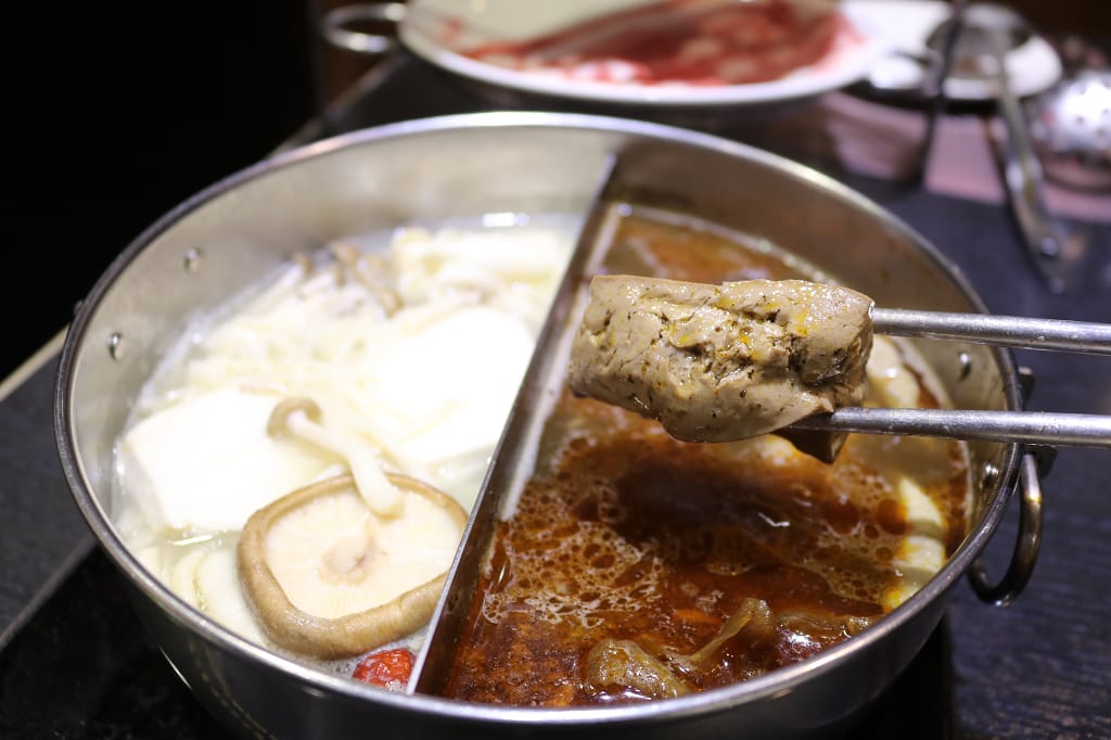 台北｜紅九九 個人麻辣火鍋 正宗川味鴛鴦鍋．單身友善火鍋店