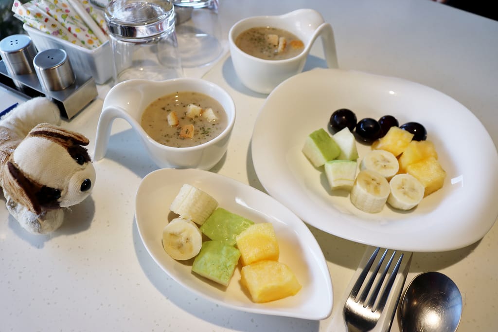 台南｜One One One caf’e 安平早午餐．鹹派