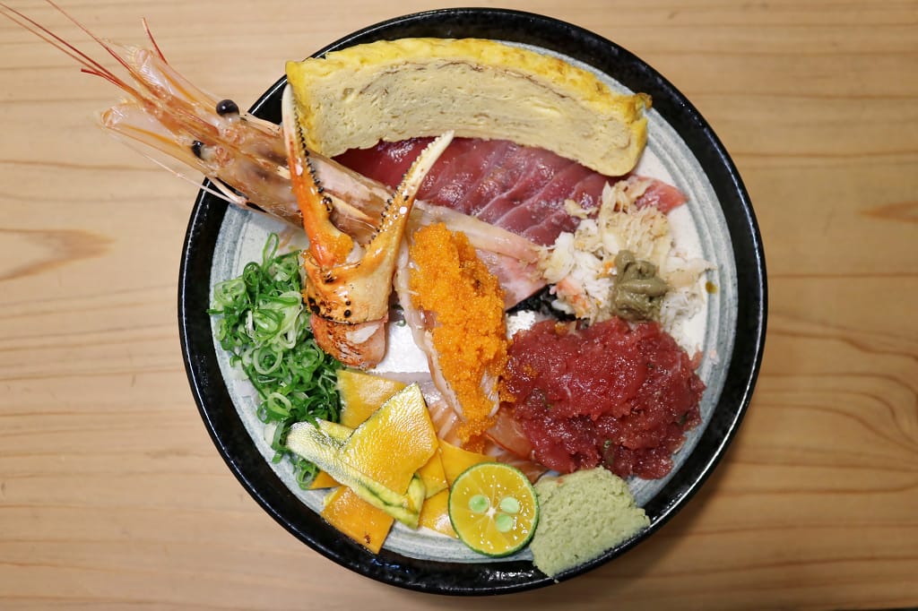 台北｜瞞著爹丼飯(江南店) 台北內湖丼飯．日式料理．生魚丼飯