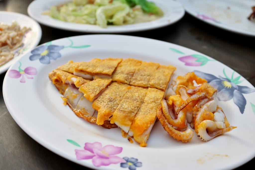 台南|松仔腳燒烤海產 雙全紅茶巷內,總趕宮前榕樹下熱炒 - 第10張圖 台南|松仔腳燒烤海產 雙全紅茶巷內,總趕宮前榕樹下熱炒