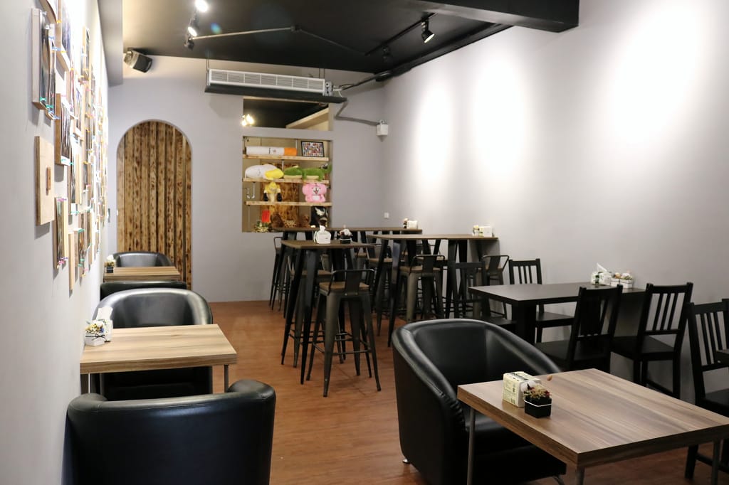 台南|Create Dream美式餐酒館 髒髒麵包不稀奇,髒髒調酒才厲害! - 第4張圖 台南|Create Dream美式餐酒館 髒髒麵包不稀奇,髒髒調酒才厲害!