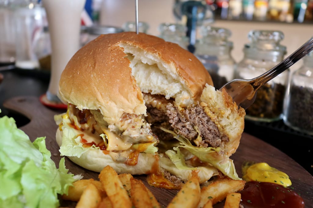 台南|Create Dream美式餐酒館 髒髒麵包不稀奇,髒髒調酒才厲害! - 第15張圖 台南|Create Dream美式餐酒館 髒髒麵包不稀奇,髒髒調酒才厲害!