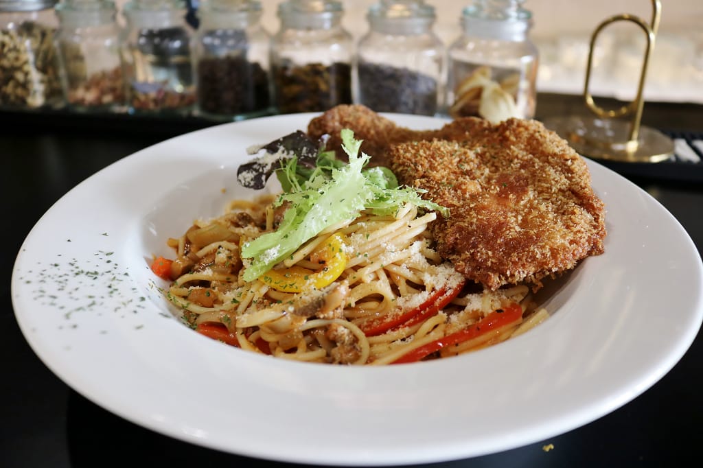 台南|Create Dream美式餐酒館 髒髒麵包不稀奇,髒髒調酒才厲害! - 第16張圖 台南|Create Dream美式餐酒館 髒髒麵包不稀奇,髒髒調酒才厲害!