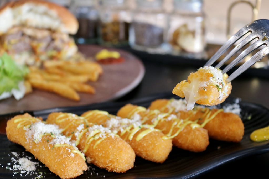 台南|Create Dream美式餐酒館 髒髒麵包不稀奇,髒髒調酒才厲害! - 第20張圖 台南|Create Dream美式餐酒館 髒髒麵包不稀奇,髒髒調酒才厲害!