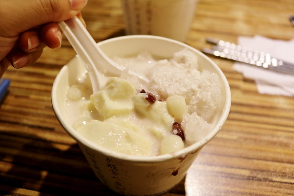 桃園｜林口 家芬豆花 豆花店必吃牛奶起司火鍋？！