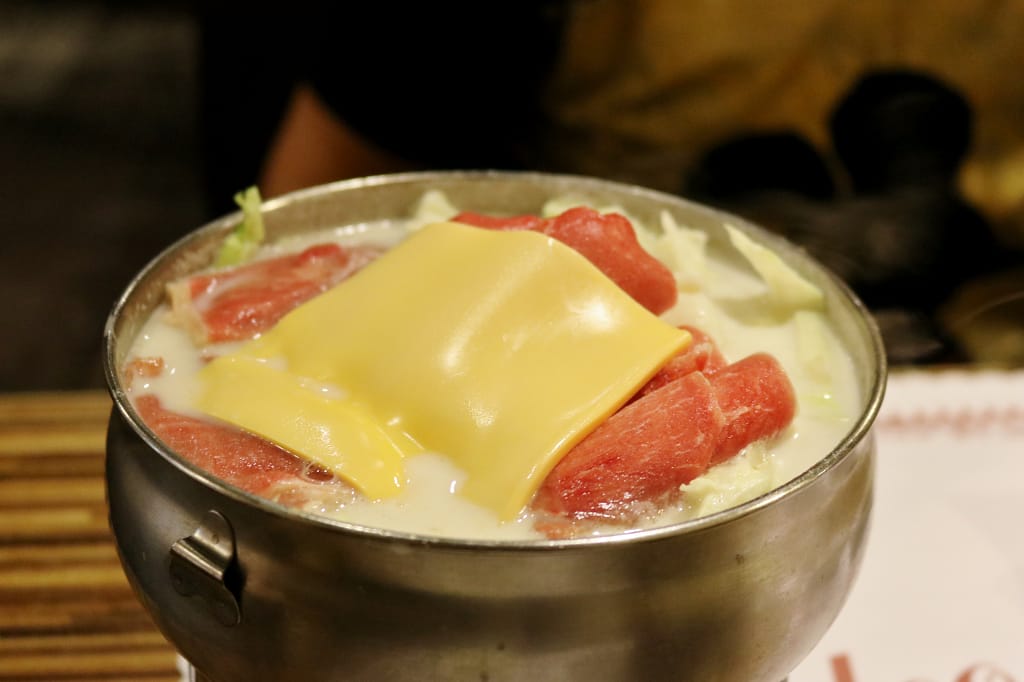 桃園｜林口 家芬豆花 豆花店必吃牛奶起司火鍋？！