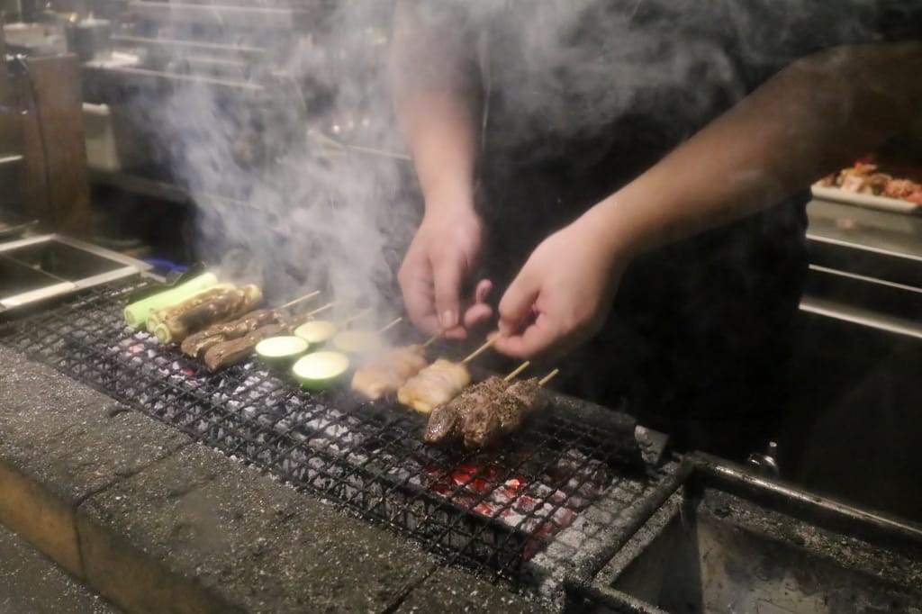 台北|錦虎木炭串燒專門店 頂級美味桂丁雞.東區串燒居酒屋推薦! - 第4張圖 台北|錦虎木炭串燒專門店 頂級美味桂丁雞.東區串燒居酒屋推薦!